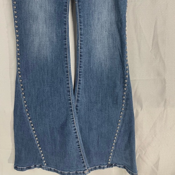 Fashion Nova  flare blue jeans with silver beads on trim, party pants size 3 - Picture 6 of 6